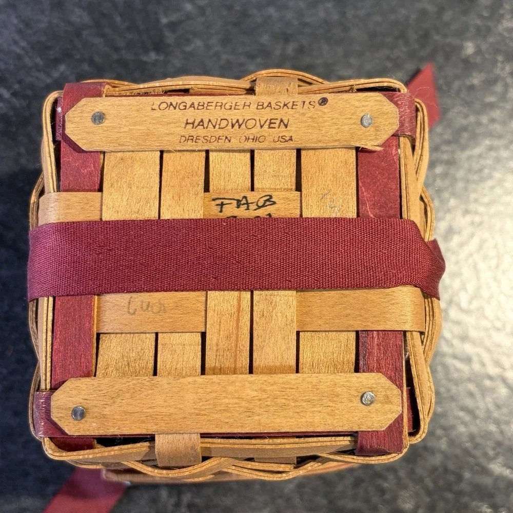 Longaberger 2002 sm